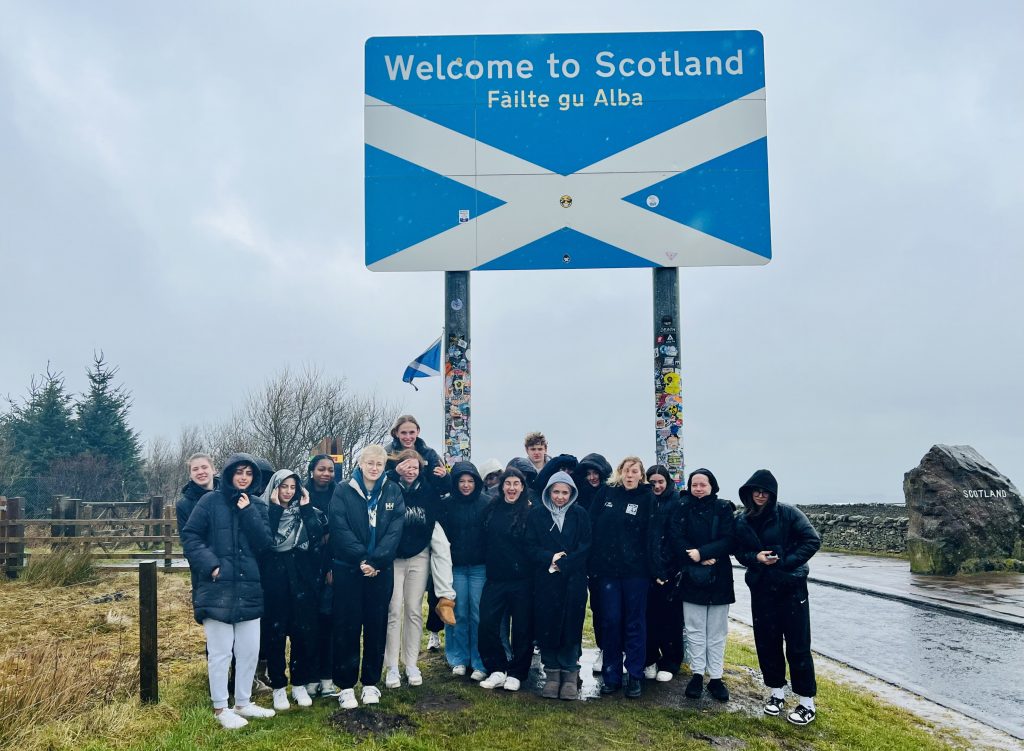 Die 11b an der schottischen Grenze auf dem Weg nach Edinburgh